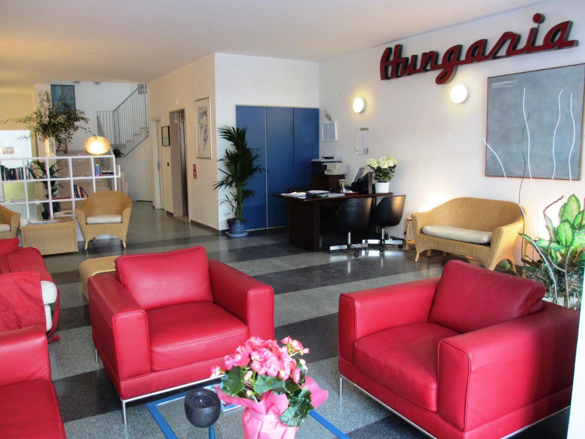 غرادو Residence Hotel Hungaria المظهر الخارجي الصورة